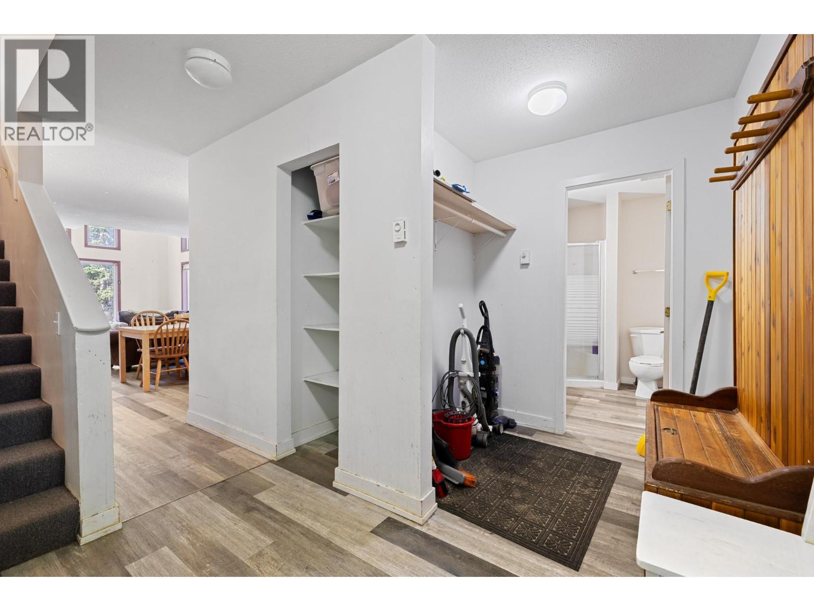 7475 Porcupine Road Unit# 3, Big White, BC - Indoor Photo Showing Other Room