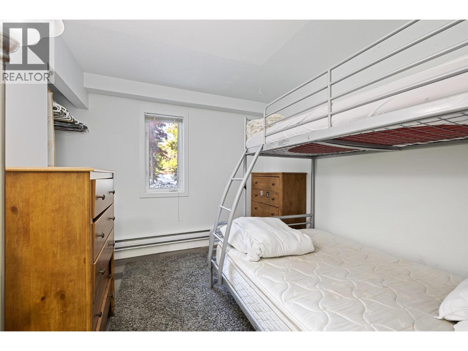 7475 Porcupine Road Unit# 3, Big White, BC - Indoor Photo Showing Bedroom