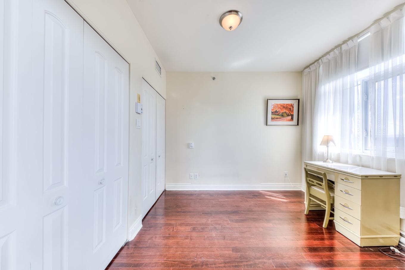 Chambre à coucher - 930-25 Prom. Des Îles, Laval (Chomedey), QC - Indoor Photo Showing Other Room