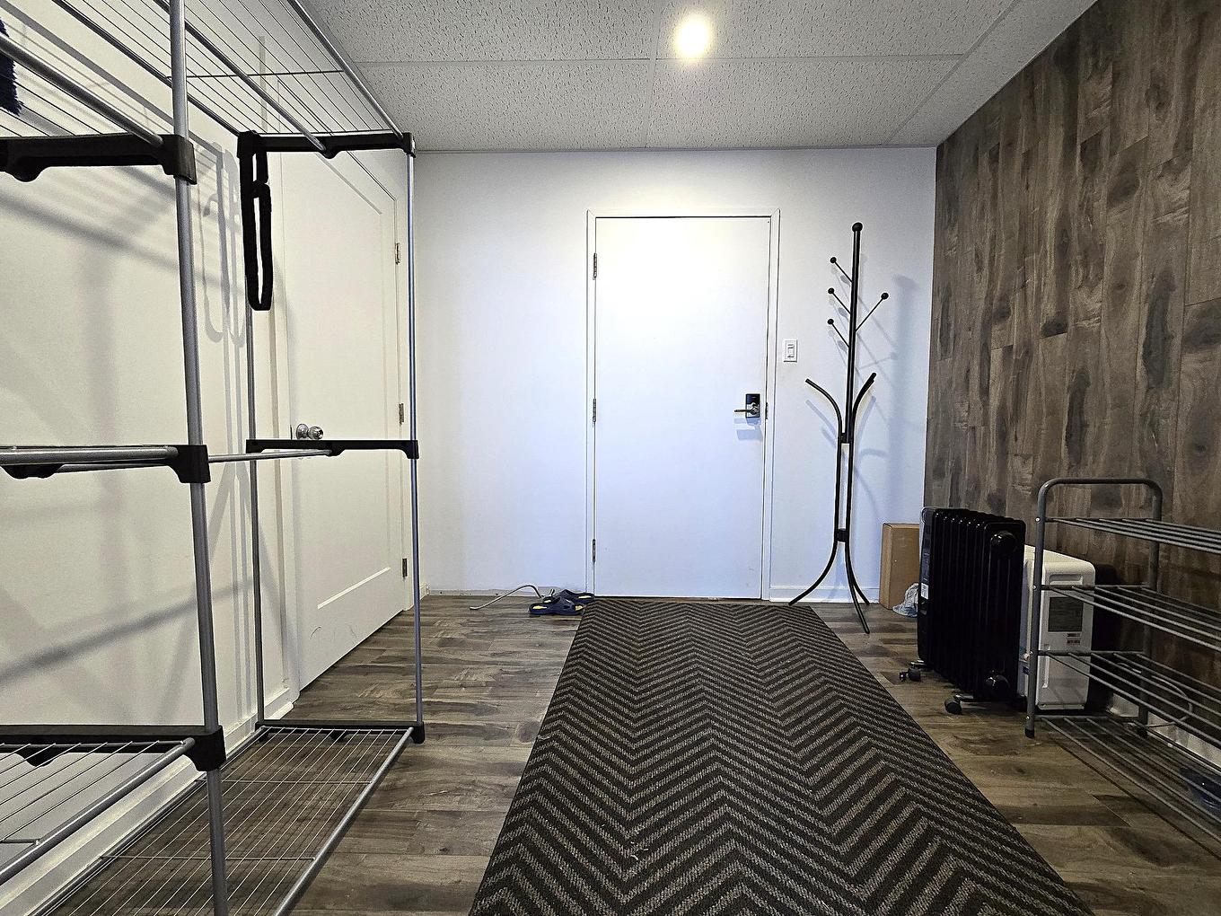 Bureau - 449 Boul. Industriel, Saint-Eustache, QC