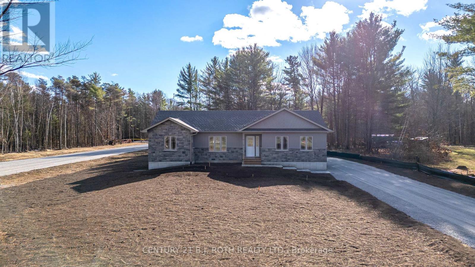 6121 Concession B C Road, Ramara, ON - Outdoor With Deck Patio Veranda