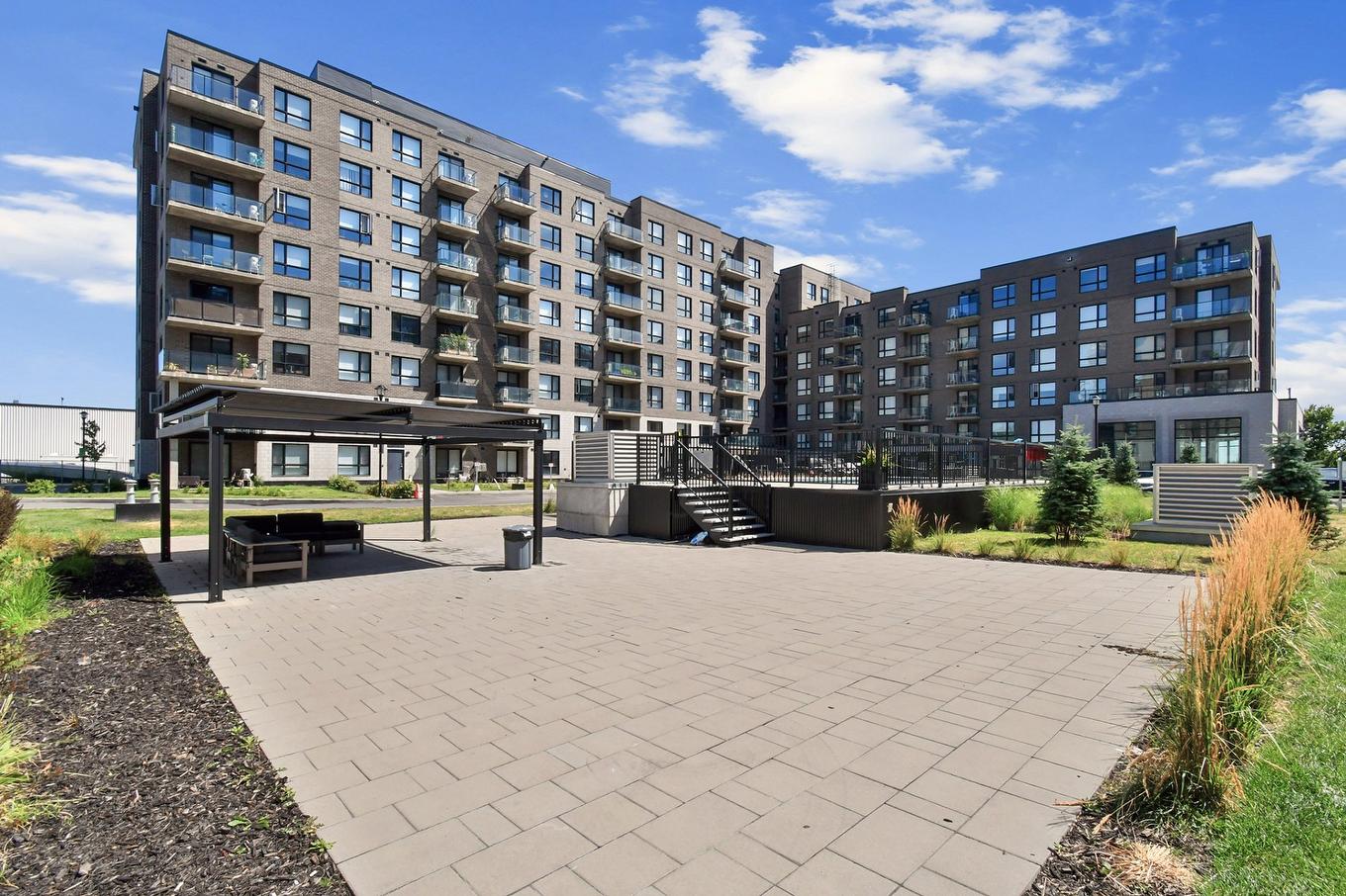 Exterior - 211-1431 Av. De La Gare, Mascouche, QC - Outdoor With Facade