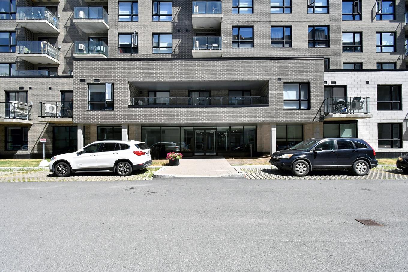 Frontage - 211-1431 Av. De La Gare, Mascouche, QC - Outdoor With Facade