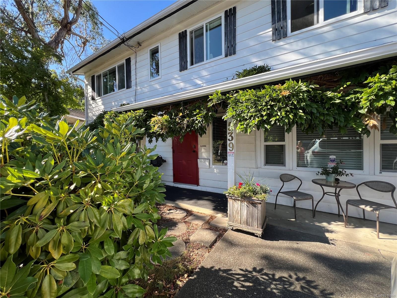 539 Rowan Ave, Parksville, BC