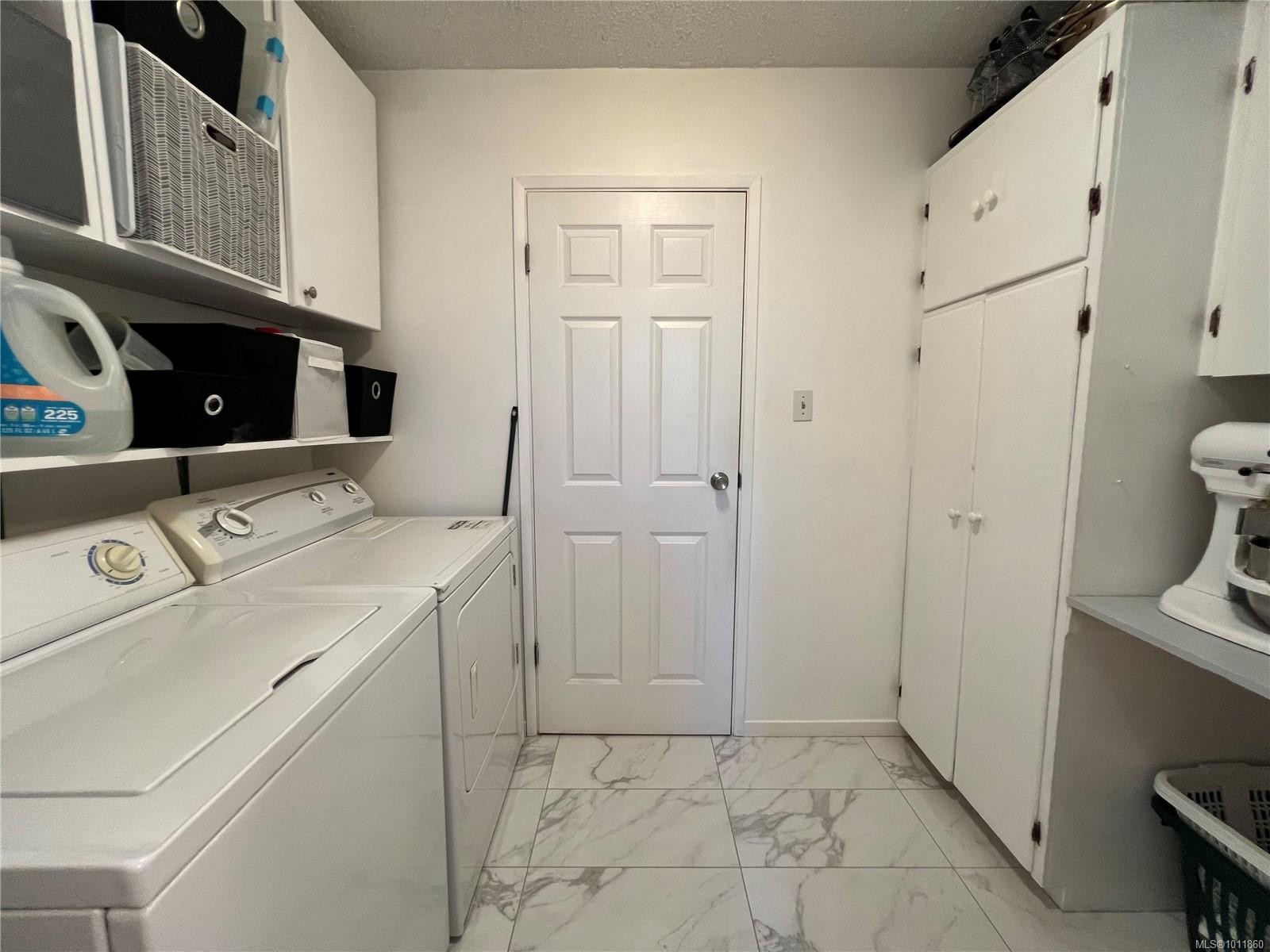 539 Rowan Ave, Parksville, BC