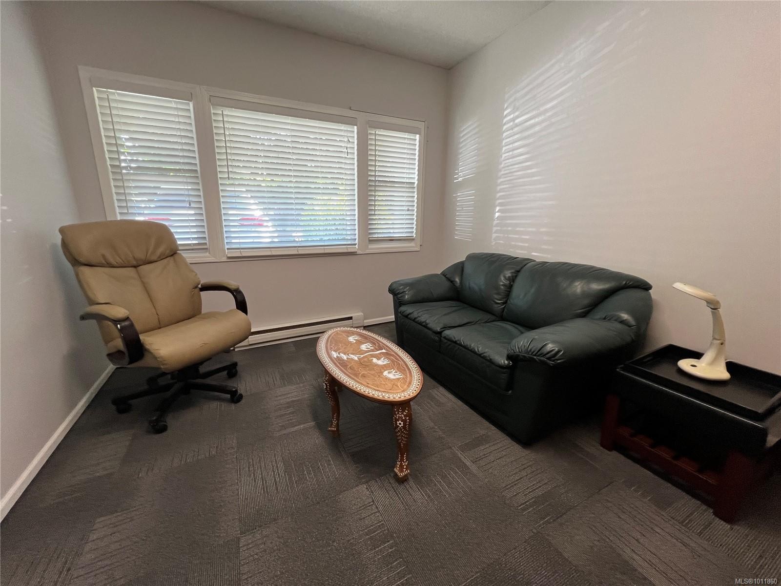 539 Rowan Ave, Parksville, BC