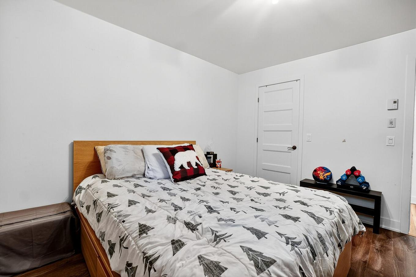 Bedroom - 001-3661 Rue Fernand-Flipot, Longueuil (Saint-Hubert), QC - Indoor Photo Showing Bedroom