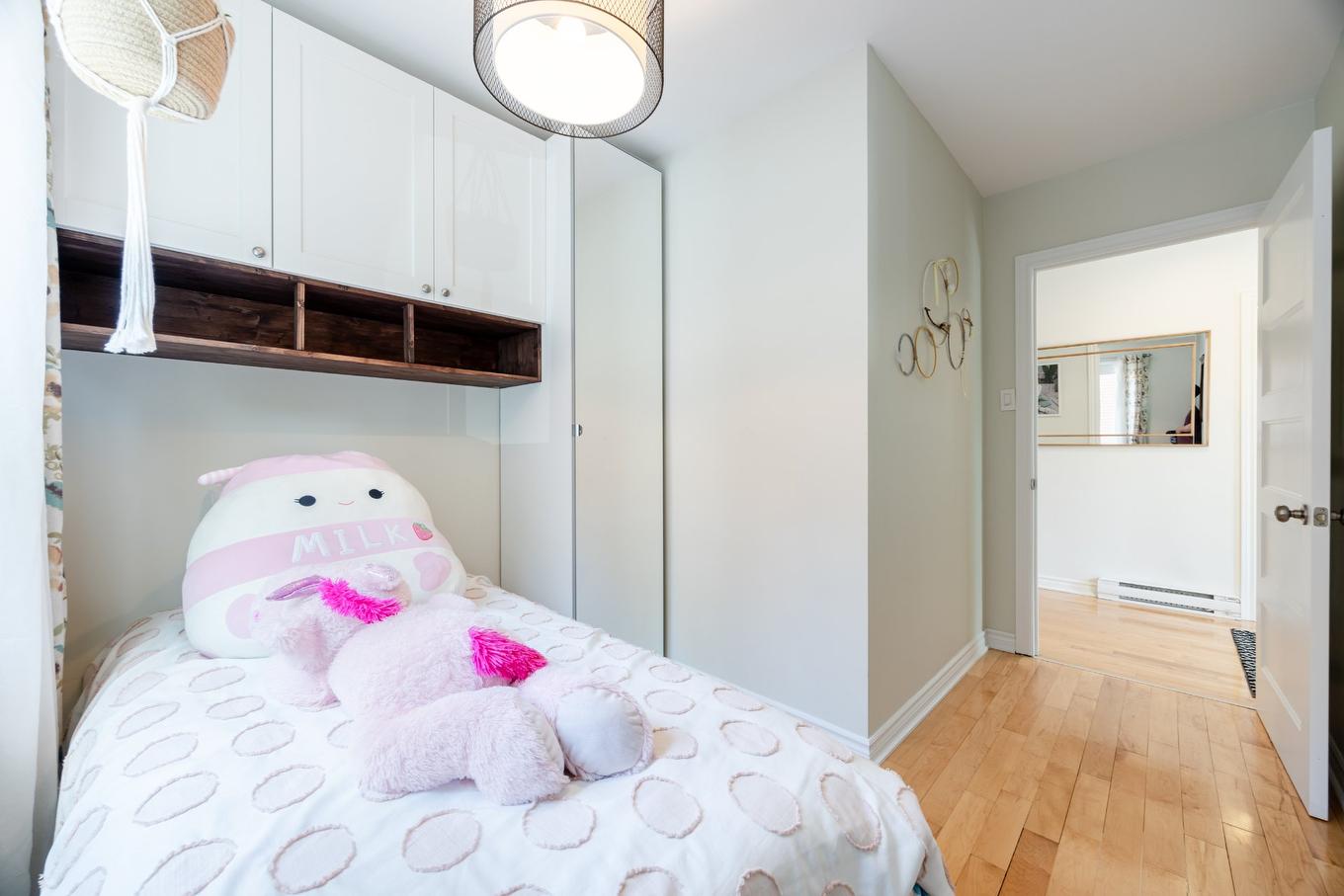 Bedroom - 7719 Av. Rhéaume, Montréal (Anjou), QC - Indoor Photo Showing Bedroom