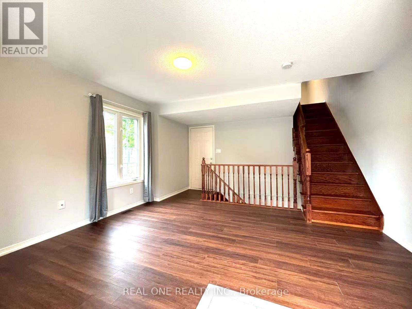 15 Adam Oates Heights, Toronto, ON - Indoor Photo Showing Other Room