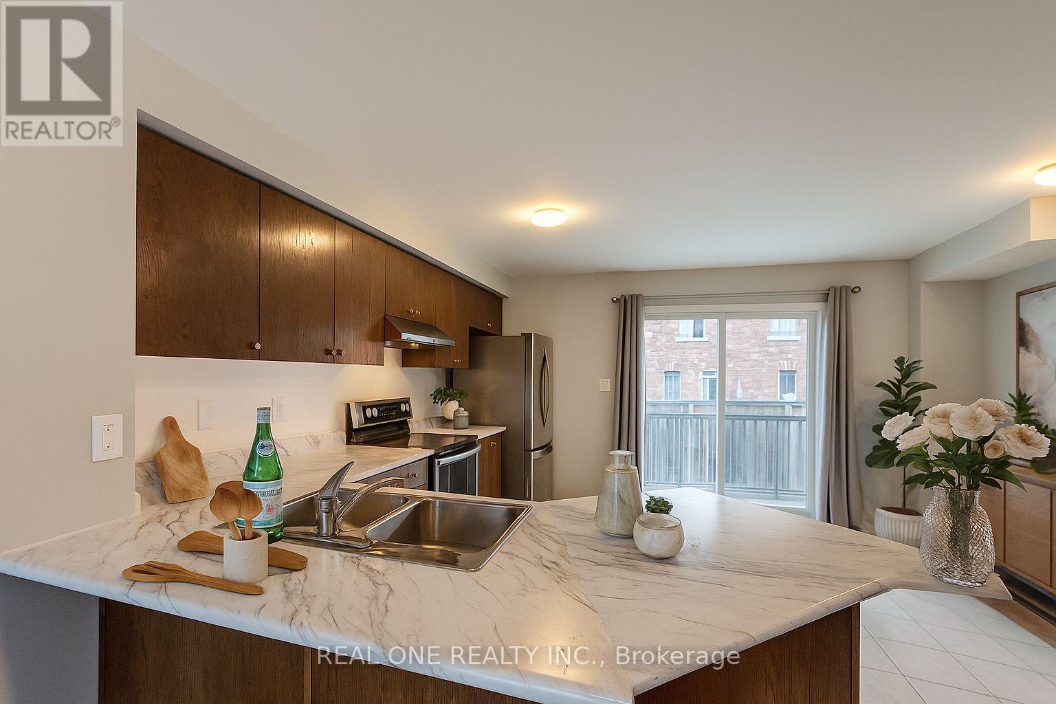 15 Adam Oates Heights, Toronto, ON - Indoor Photo Showing Kitchen With Double Sink