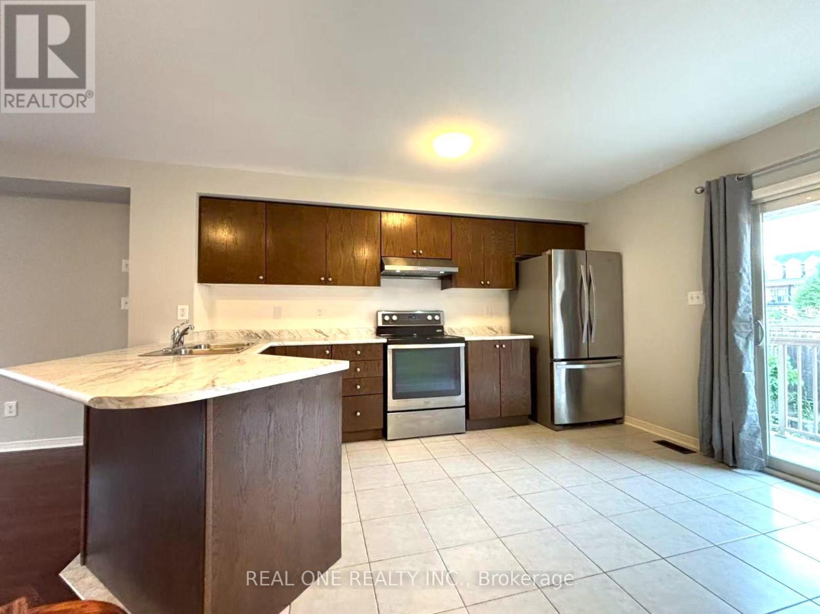 15 Adam Oates Heights, Toronto, ON - Indoor Photo Showing Kitchen With Double Sink