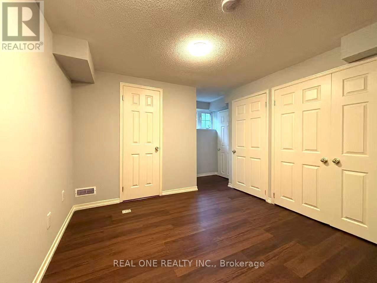 15 Adam Oates Heights, Toronto, ON - Indoor Photo Showing Other Room