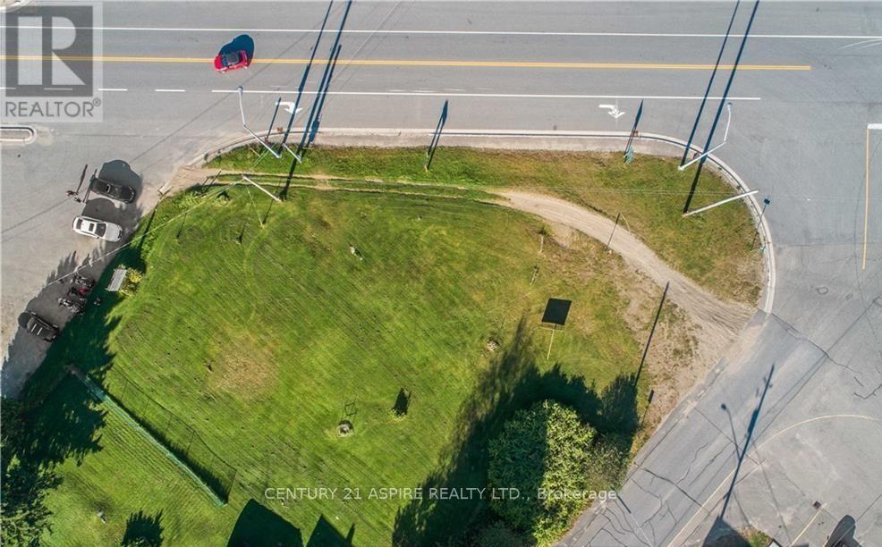 00 Pcl 36-1 Sec 36M220 Highway, South Algonquin, ON