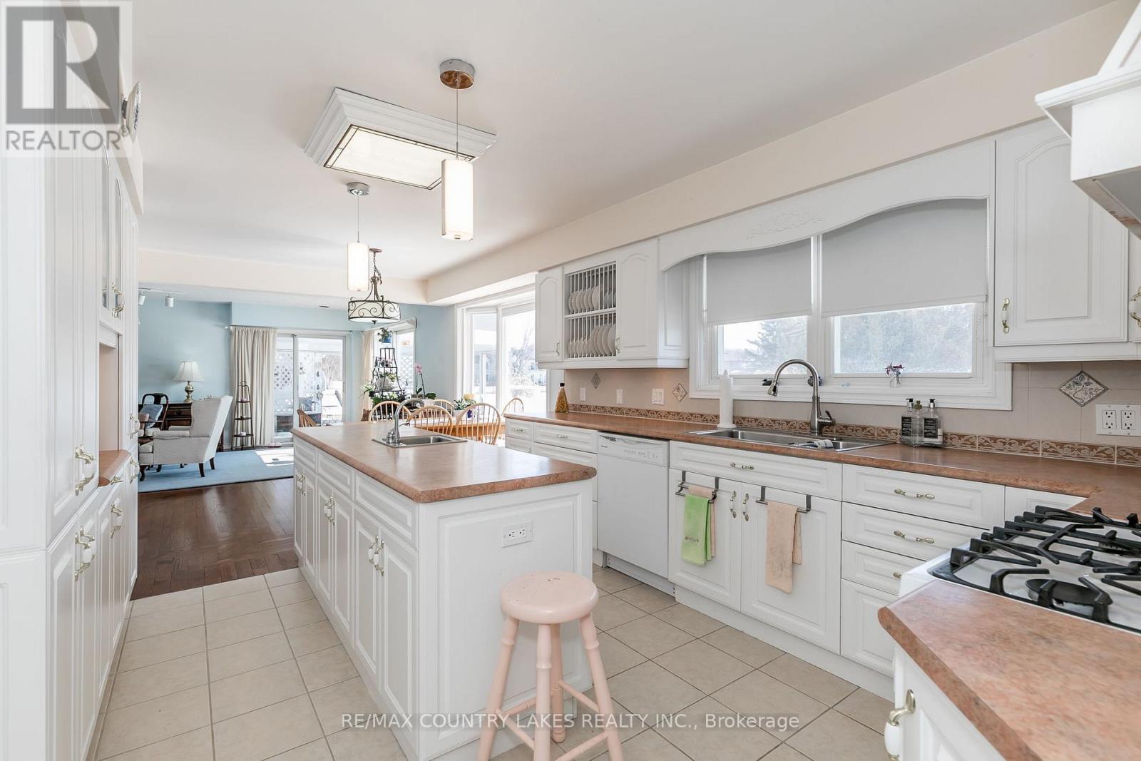 98 Turtle Path, Ramara, ON - Indoor Photo Showing Kitchen With Double Sink