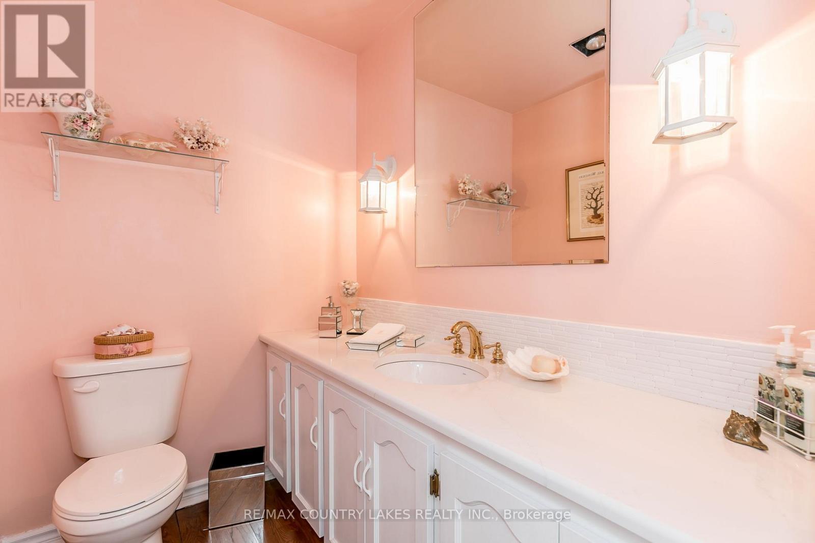 98 Turtle Path, Ramara, ON - Indoor Photo Showing Bathroom