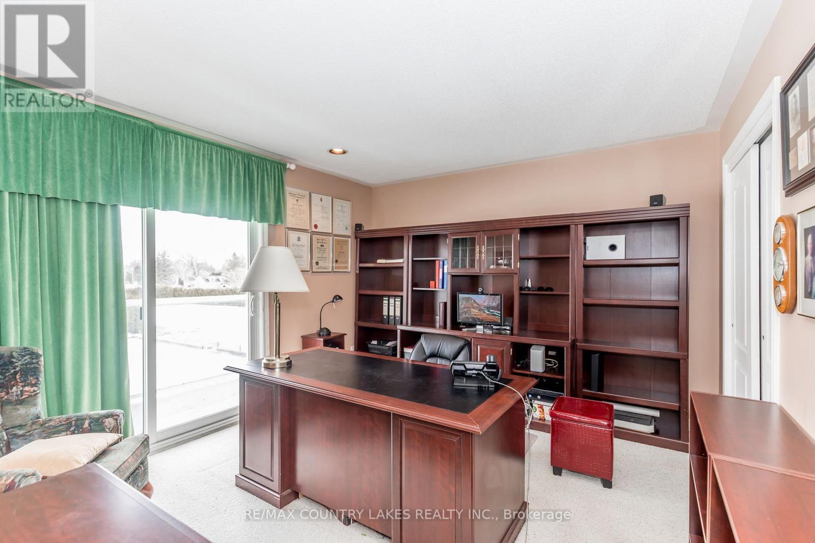 98 Turtle Path, Ramara, ON - Indoor Photo Showing Office