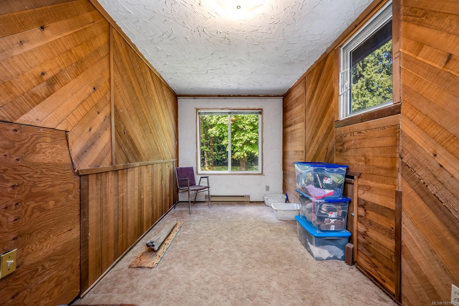 1307 Anderton Rd, Comox, BC