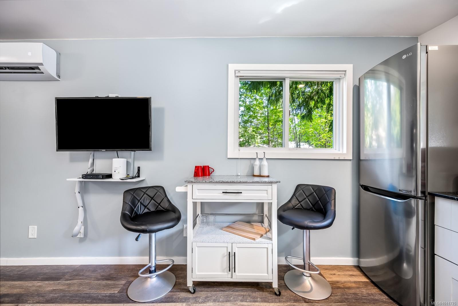 1307 Anderton Rd, Comox, BC