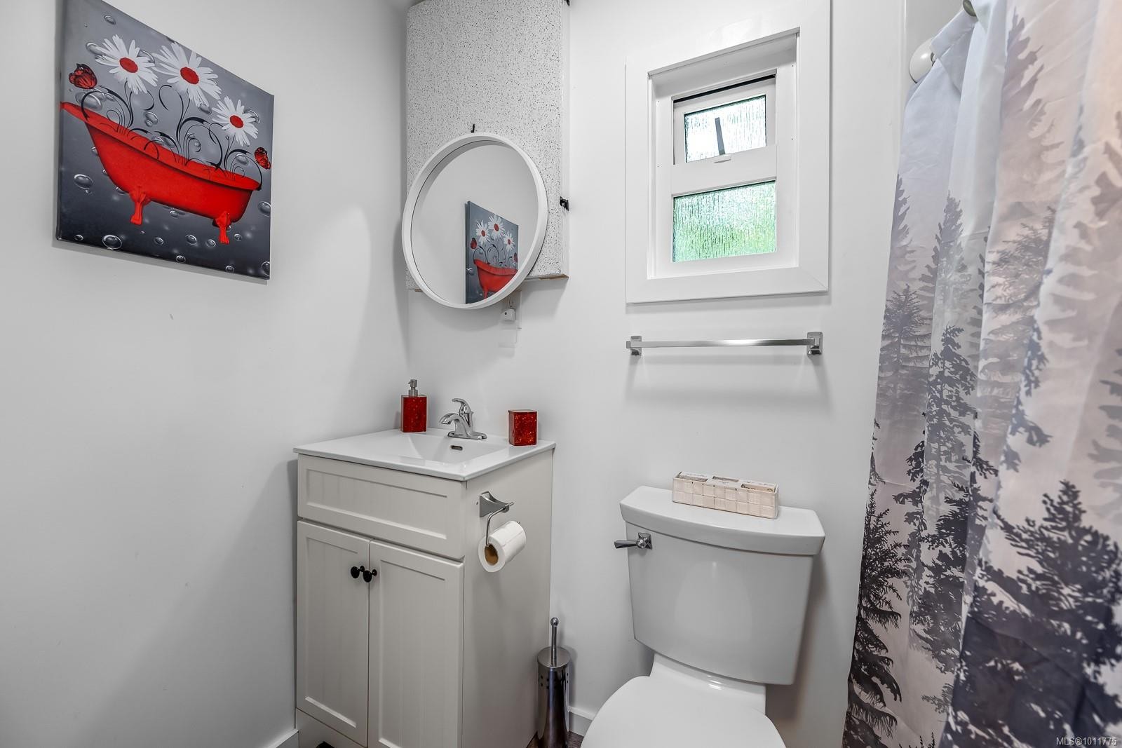 1307 Anderton Rd, Comox, BC