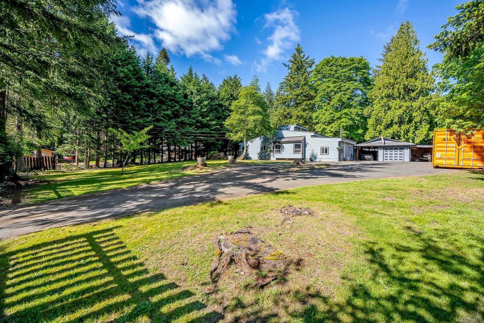 1307 Anderton Rd, Comox, BC
