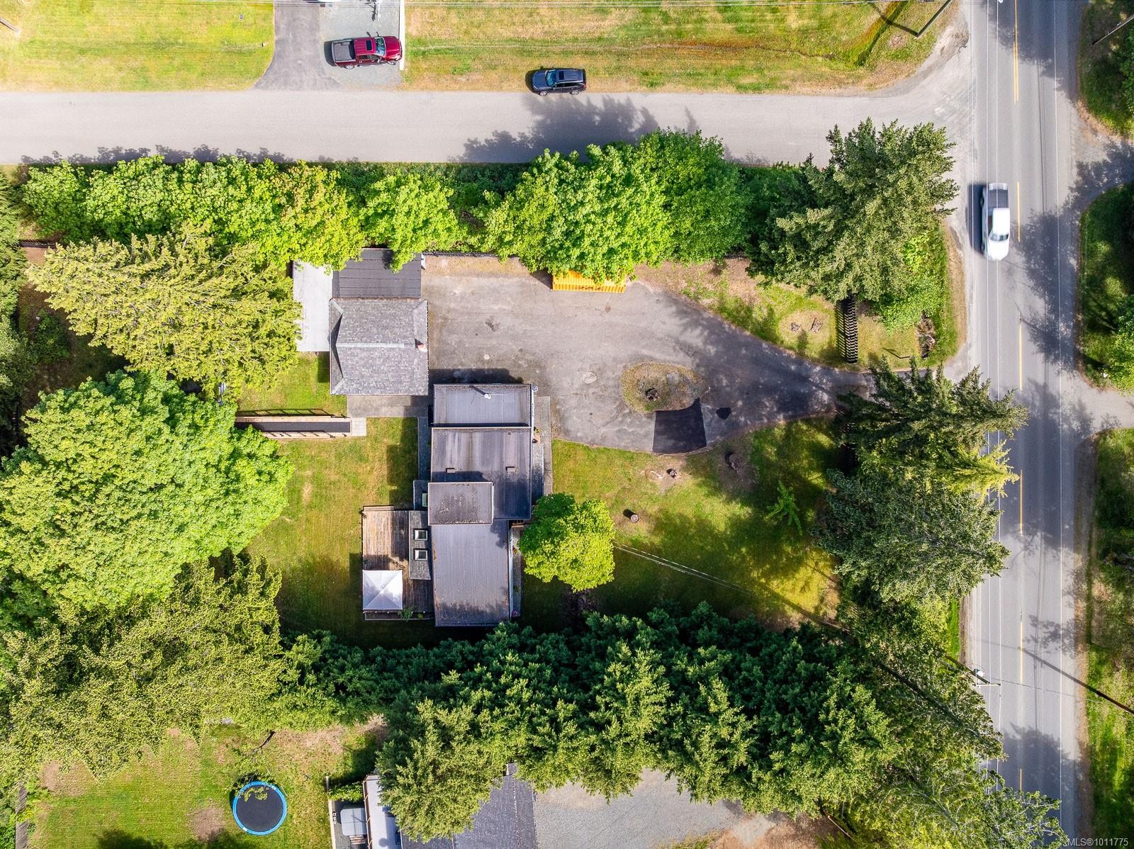 1307 Anderton Rd, Comox, BC