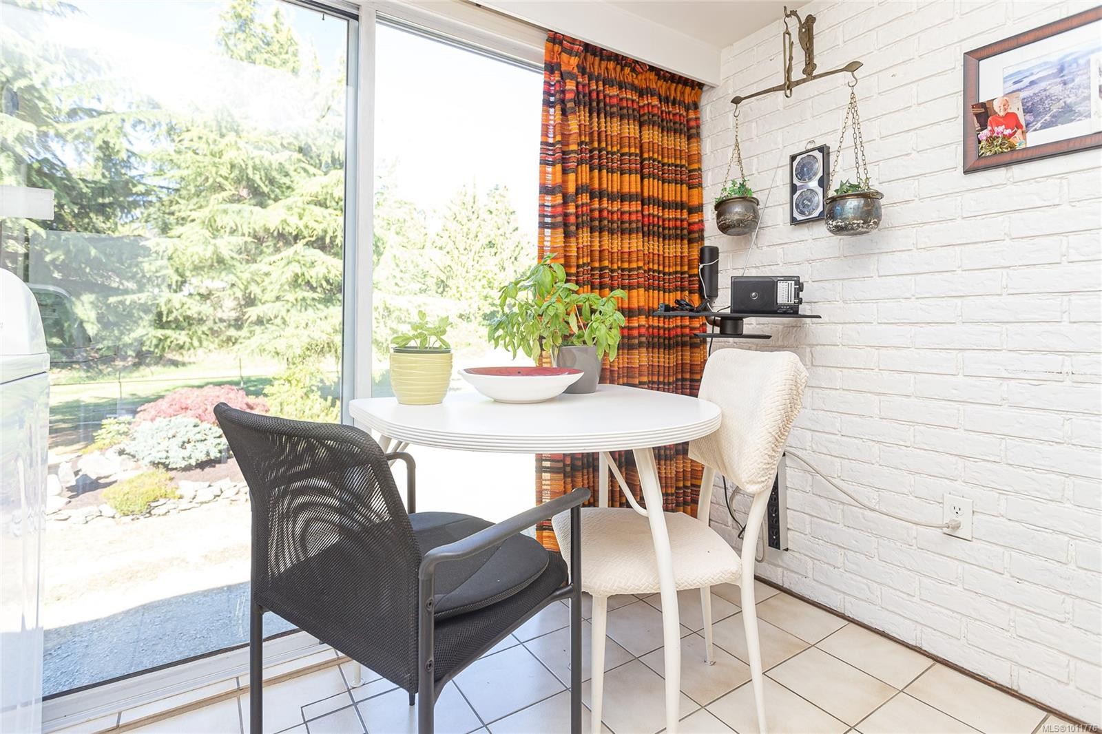 9992 Daniel St, Chemainus, BC