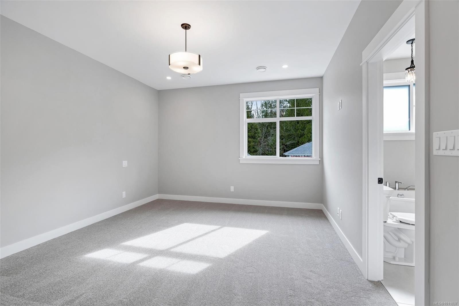 539 Bickford Way, Mill Bay, BC