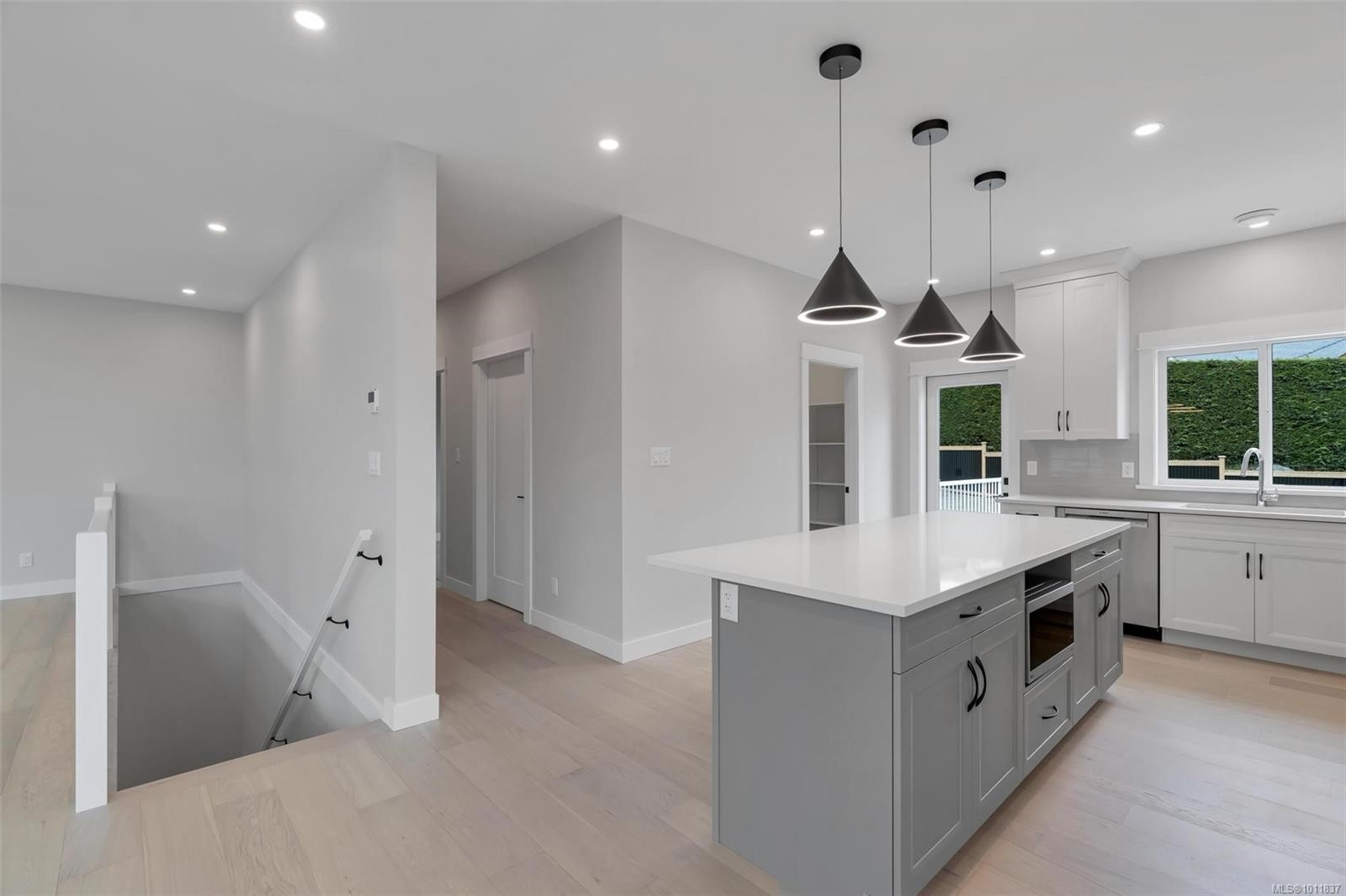 539 Bickford Way, Mill Bay, BC