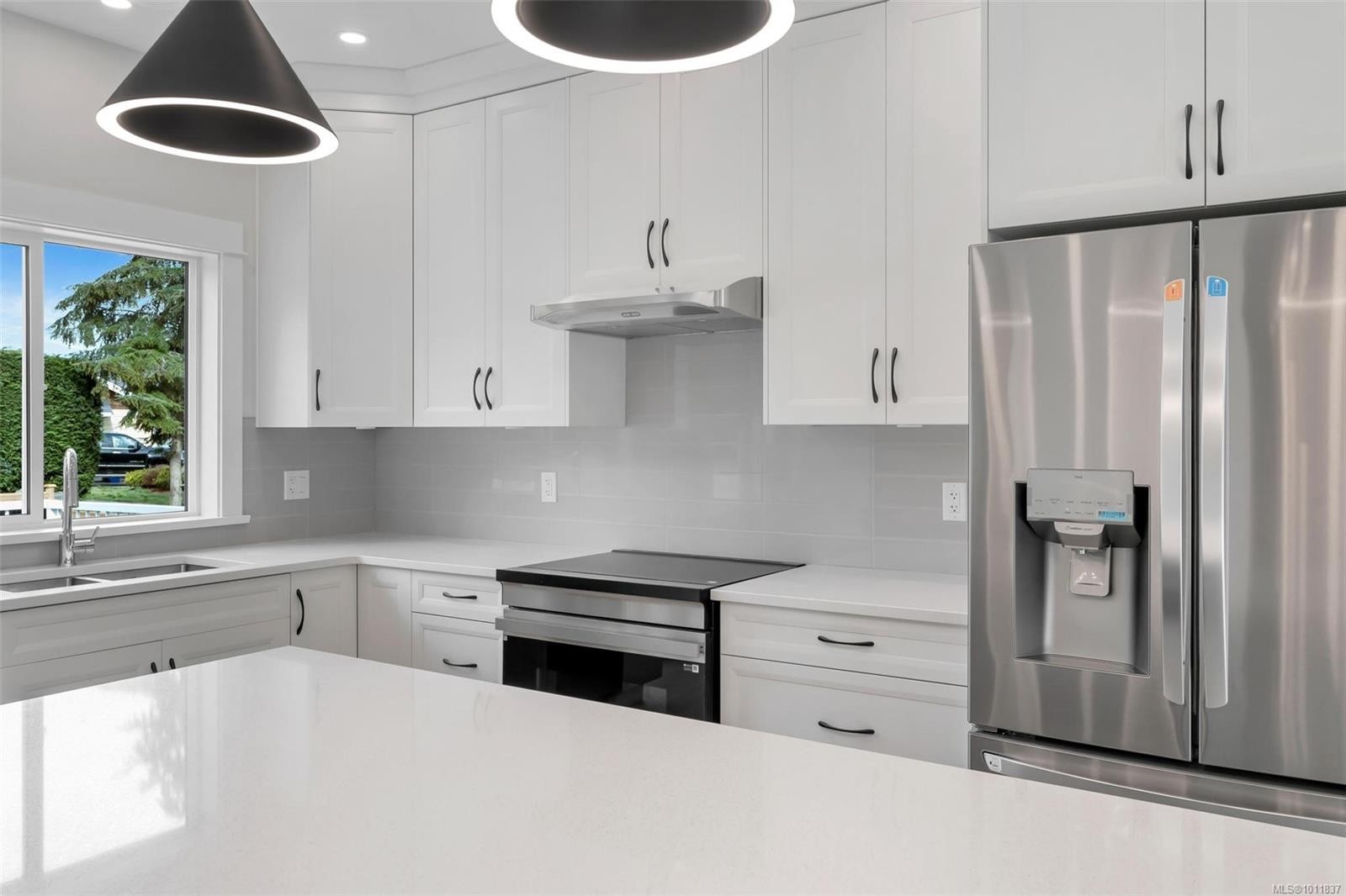 539 Bickford Way, Mill Bay, BC