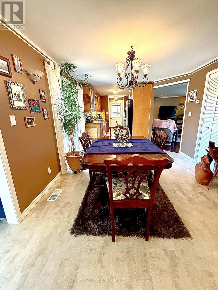 29 Maple Grove Court, South Huron (Stephen), ON - Indoor Photo Showing Other Room