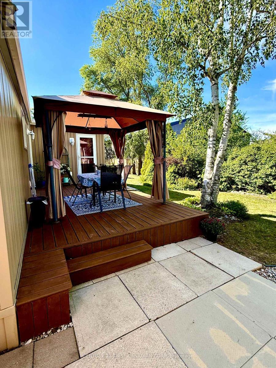 29 Maple Grove Court, South Huron (Stephen), ON - Outdoor With Deck Patio Veranda