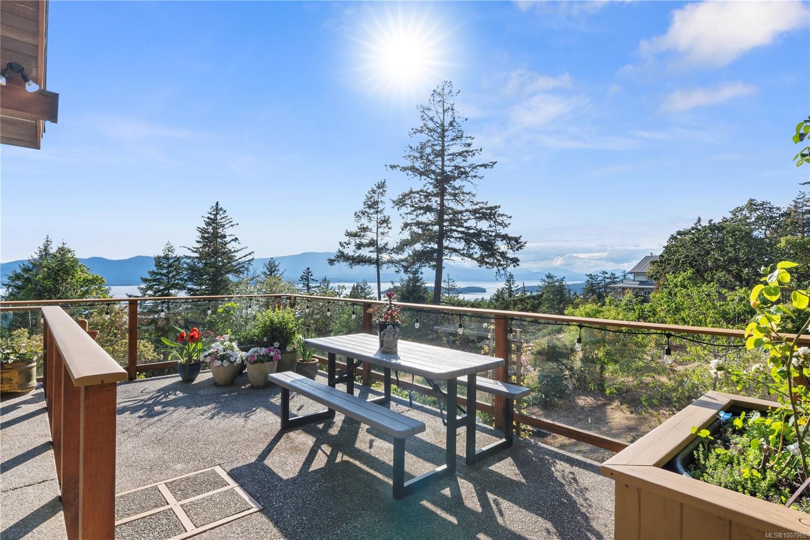 248 Suneagle Dr, Salt Spring, BC