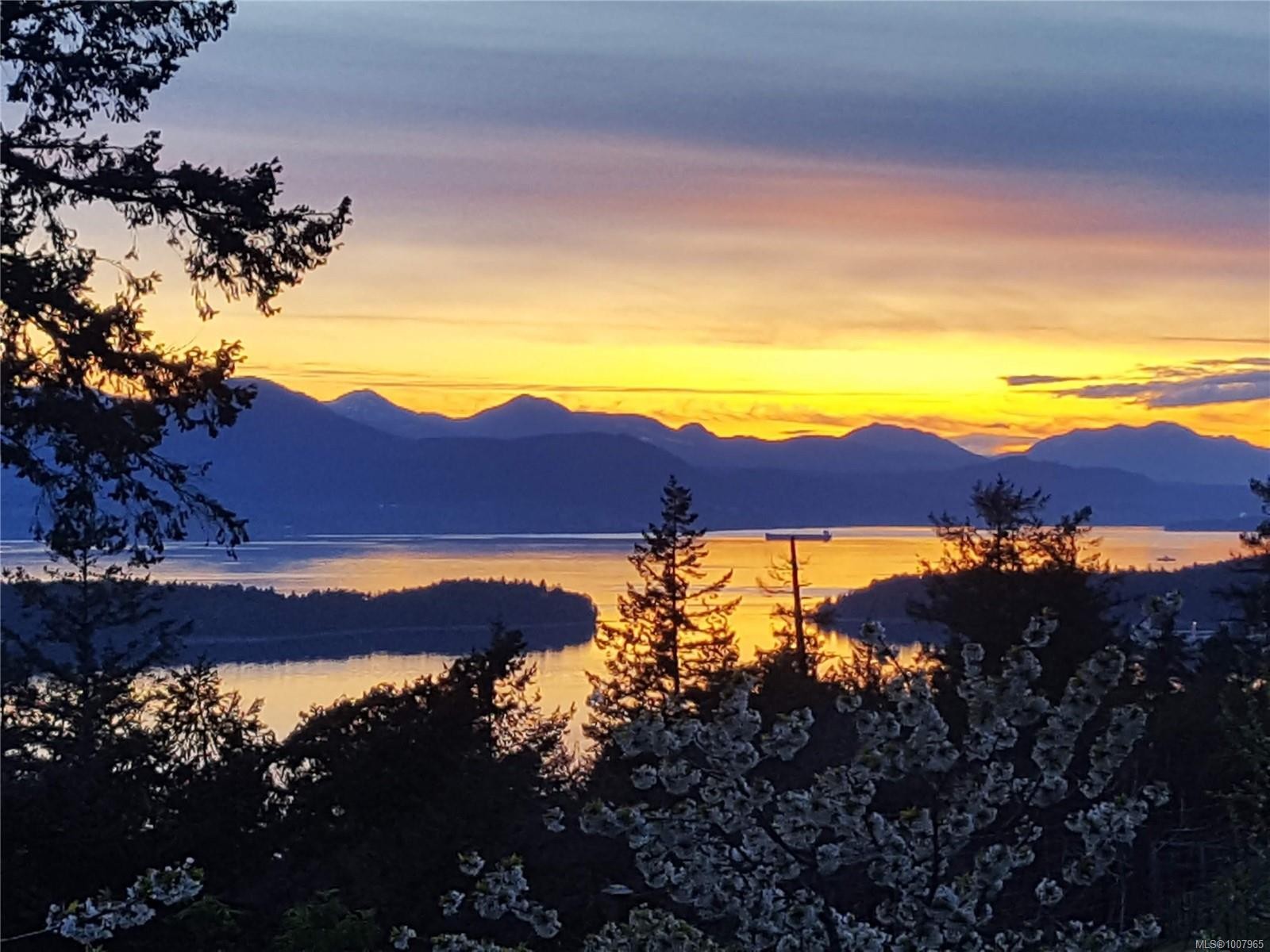 248 Suneagle Dr, Salt Spring, BC