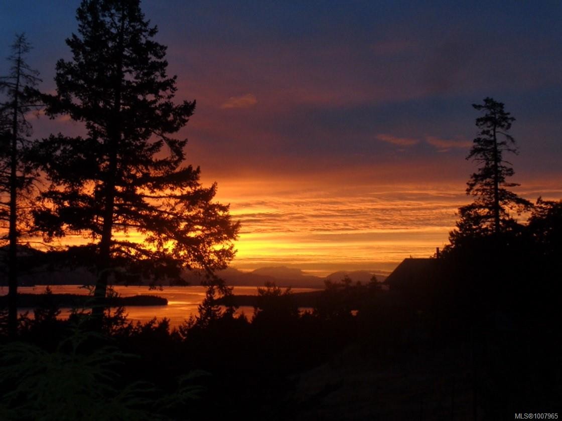 248 Suneagle Dr, Salt Spring, BC