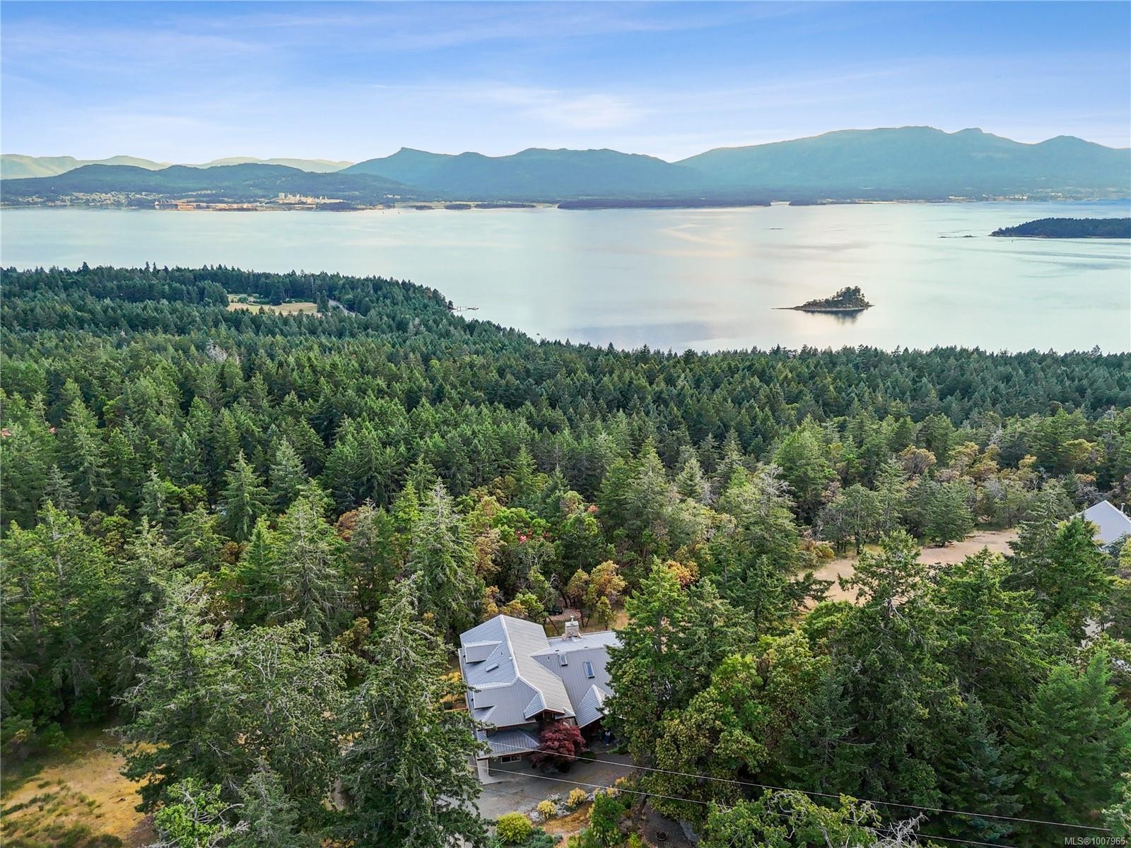 248 Suneagle Dr, Salt Spring, BC