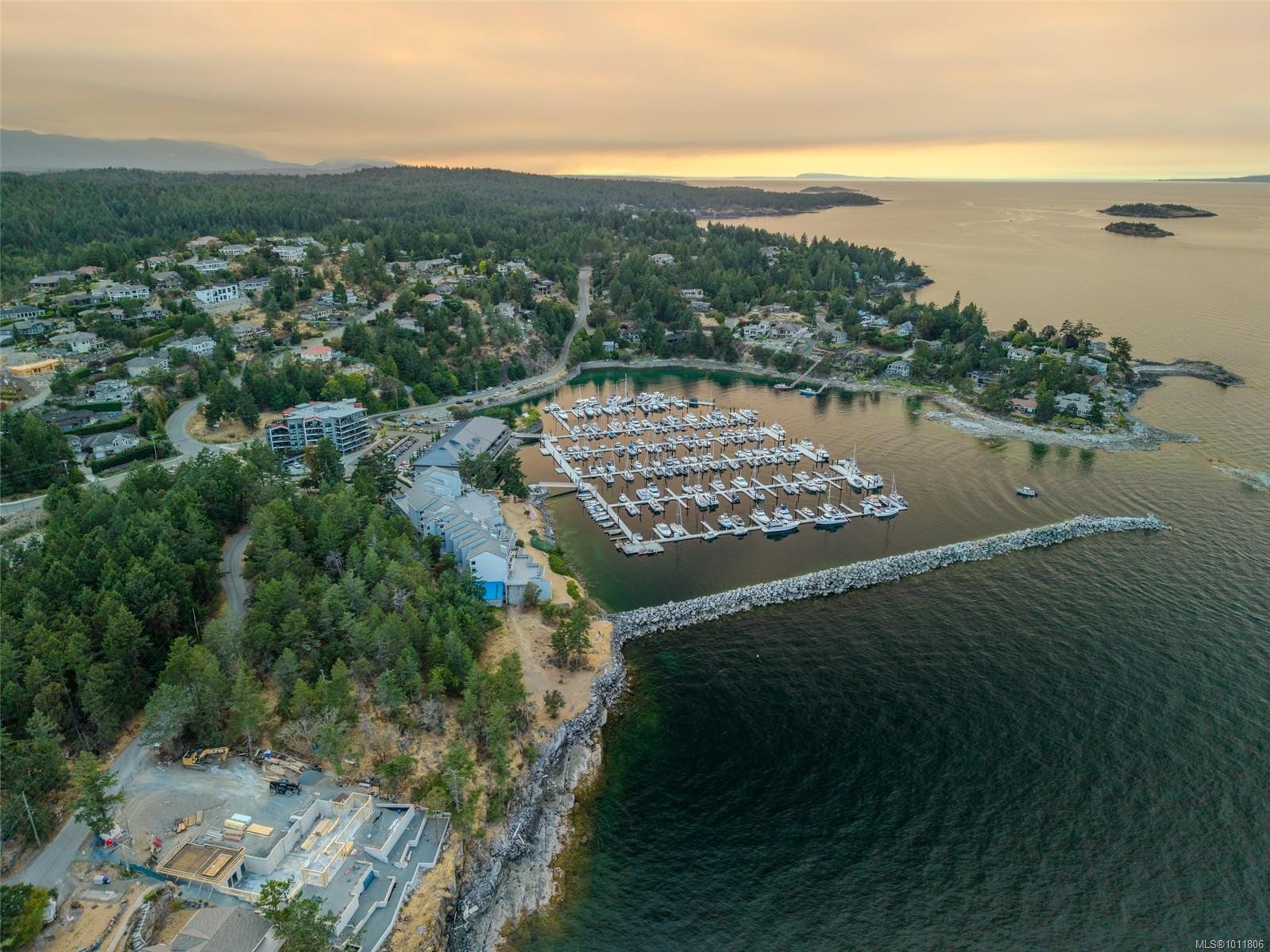 403-3555 Outrigger Rd, Nanoose Bay, BC - Outdoor With Body Of Water With View