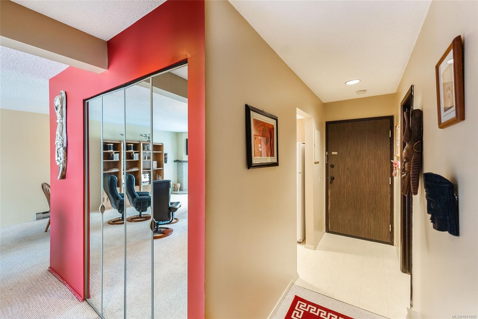 403-3555 Outrigger Rd, Nanoose Bay, BC - Indoor Photo Showing Other Room