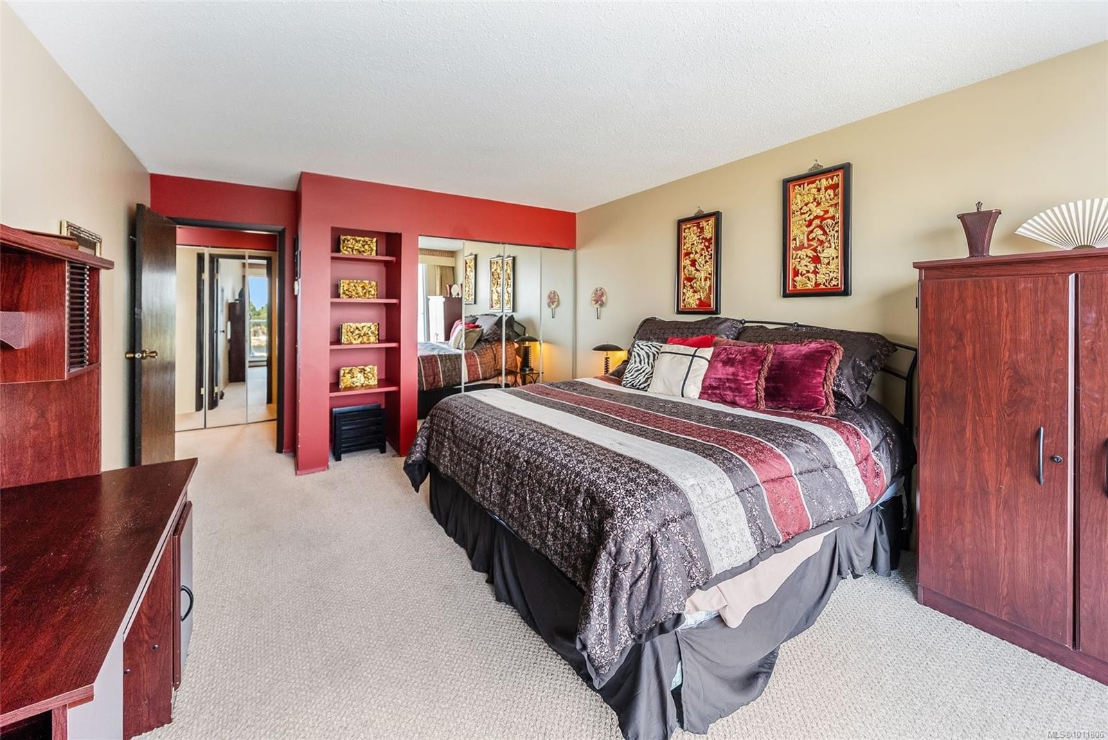 403-3555 Outrigger Rd, Nanoose Bay, BC - Indoor Photo Showing Bedroom