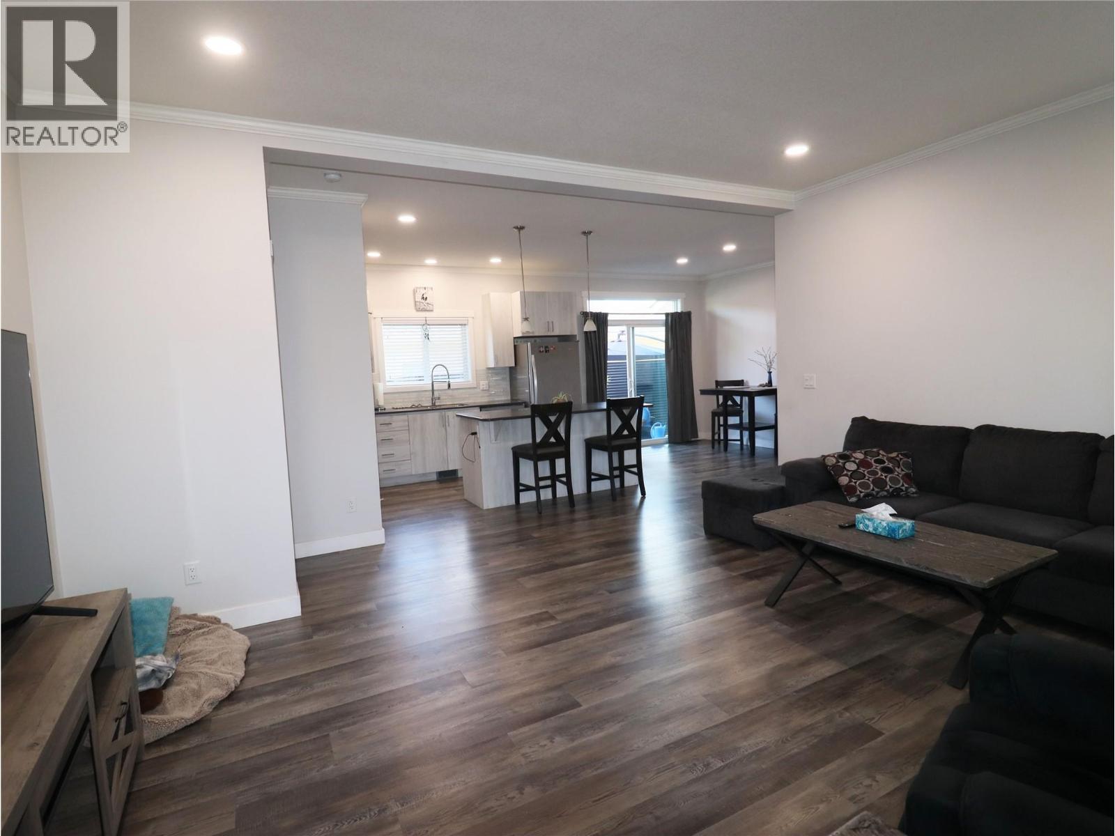 7654 18Th Street, Grand Forks, BC