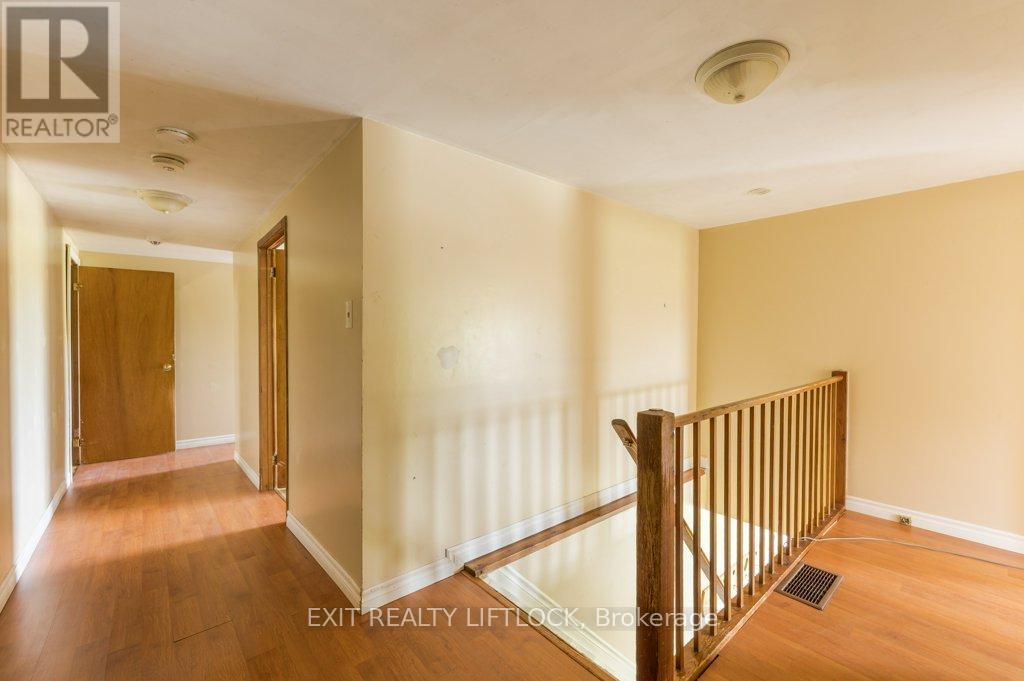 194 County Rd 10, Cavan Monaghan (Cavan Twp), ON - Indoor Photo Showing Other Room
