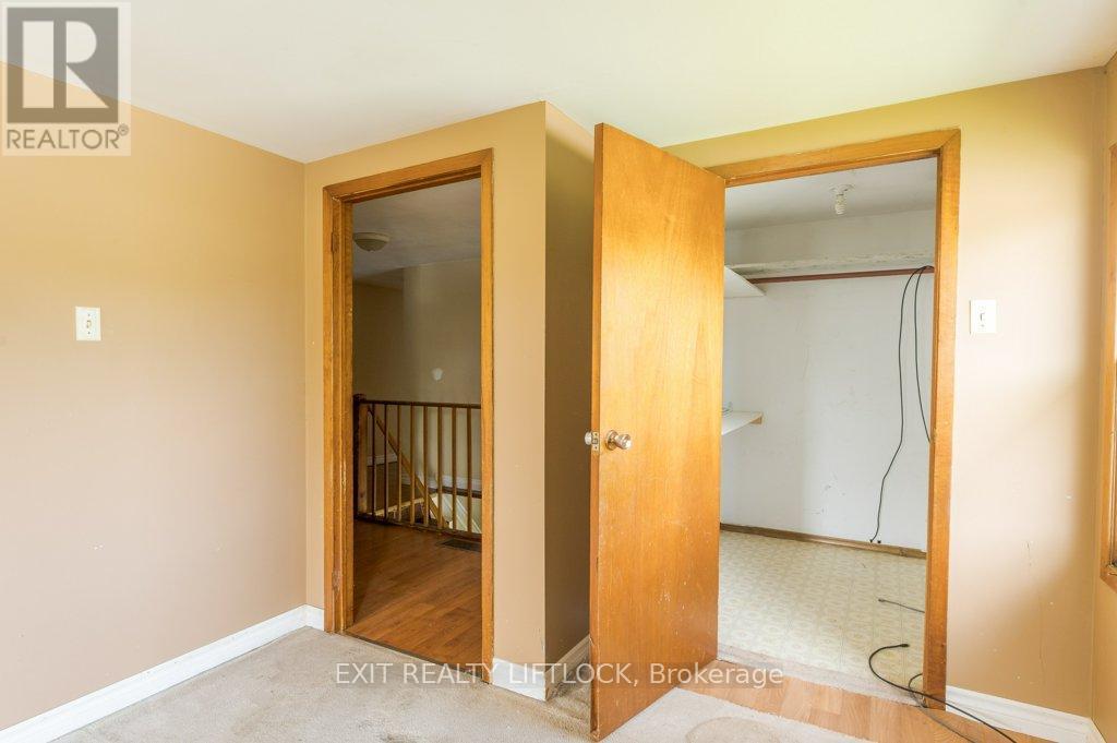 194 County Rd 10, Cavan Monaghan (Cavan Twp), ON - Indoor Photo Showing Other Room
