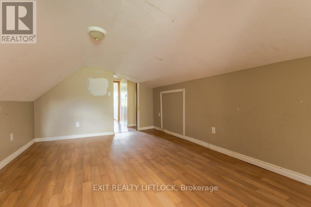 194 County Rd 10, Cavan Monaghan (Cavan Twp), ON - Indoor Photo Showing Other Room