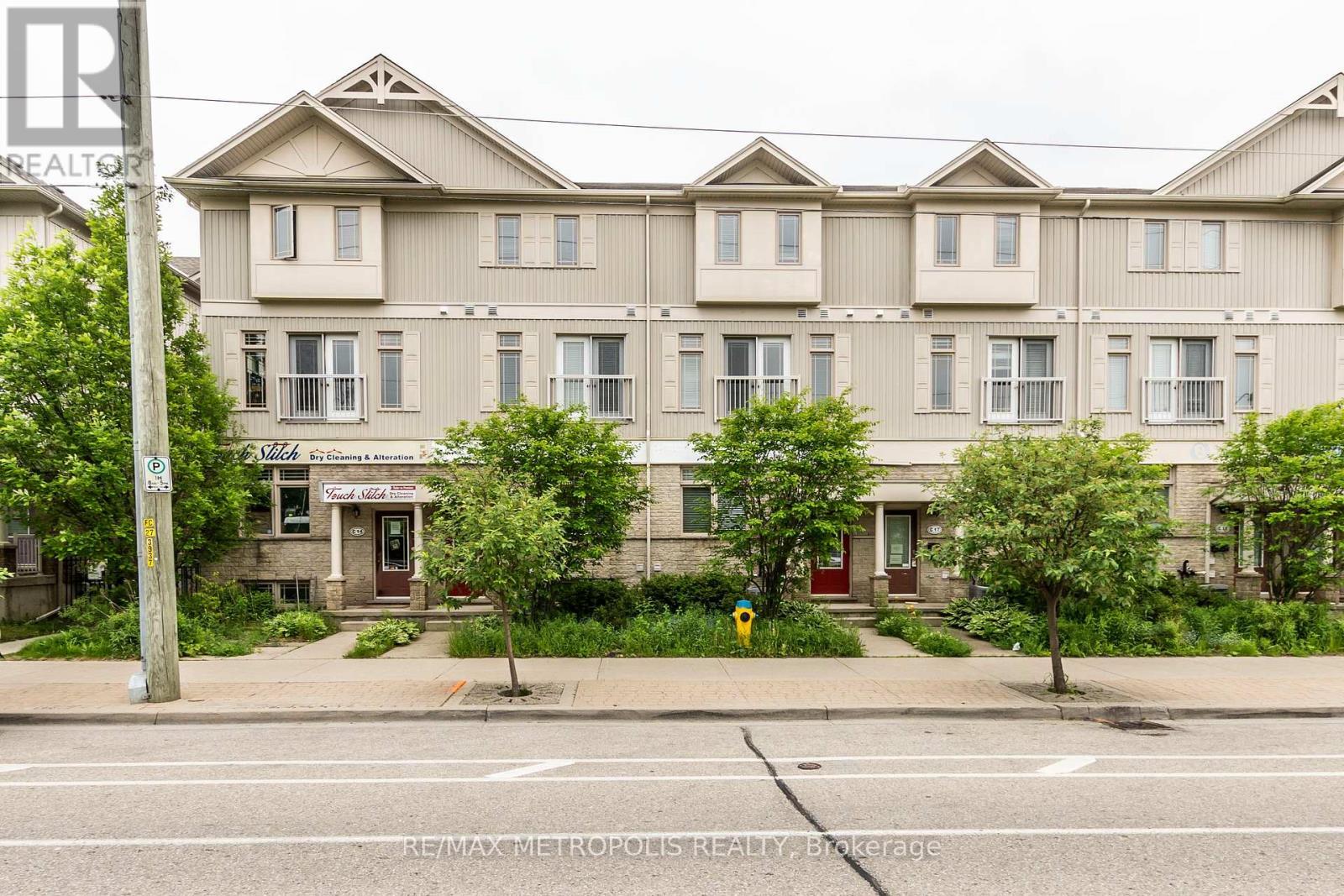 C15 - 619 Wild Ginger Avenue, Waterloo, ON - Outdoor With Facade
