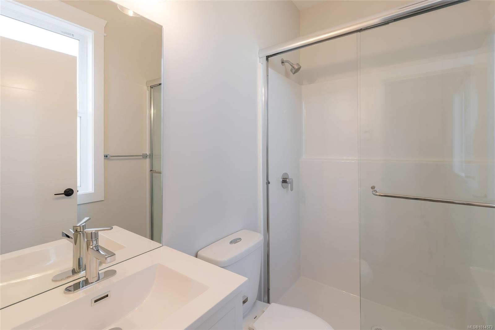 764 Townsite Rd, Nanaimo, BC - Indoor Photo Showing Bathroom