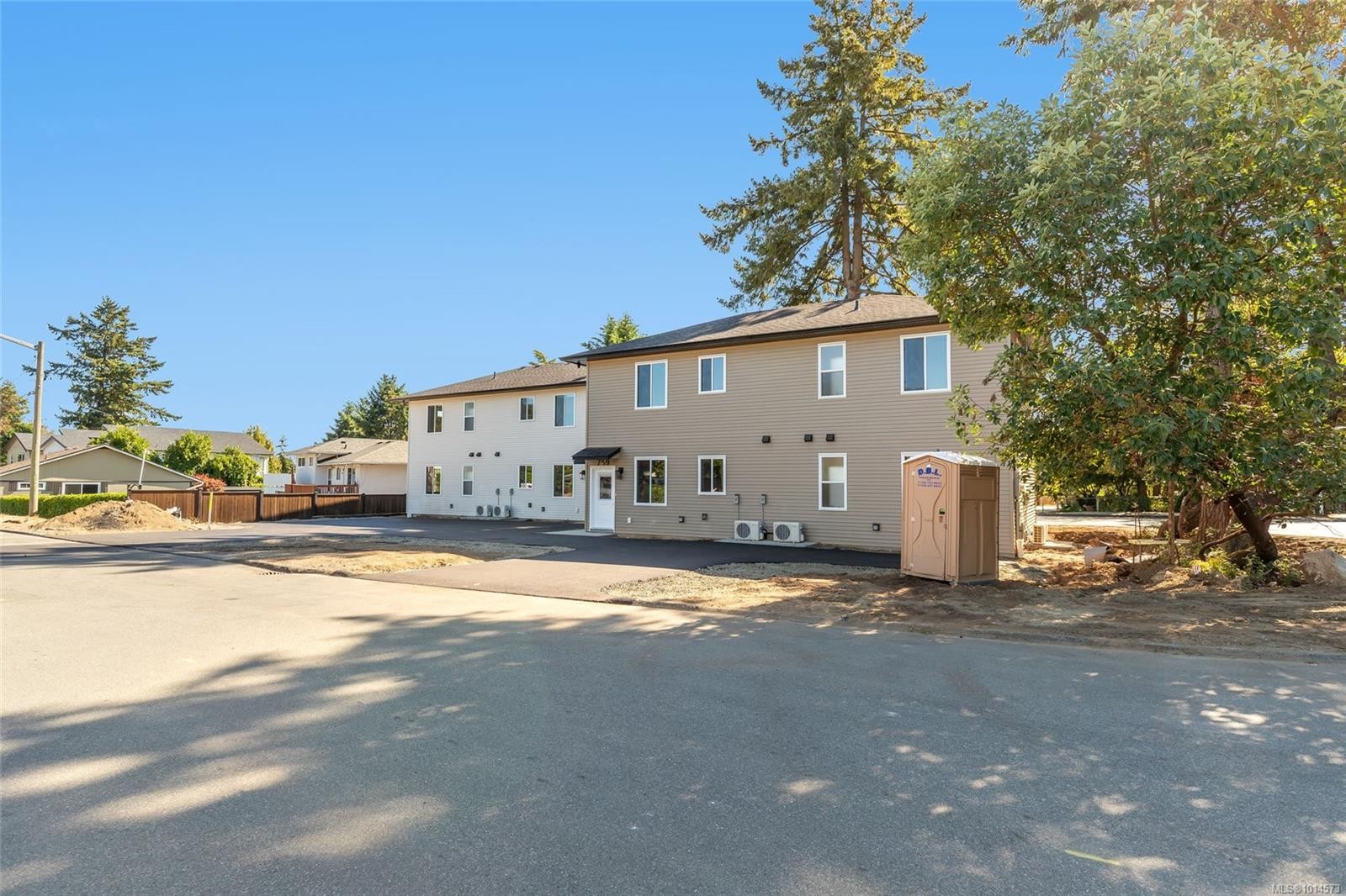 764 Townsite Rd, Nanaimo, BC - Outdoor