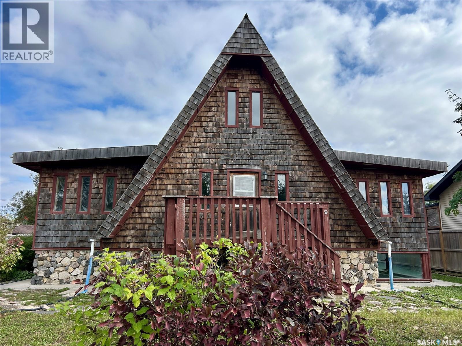 9 Mccordick Street, Shields, SK - Outdoor