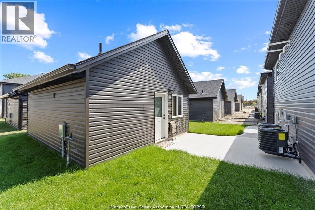 1849 Meldrum Unit# 3, Windsor, ON - Outdoor