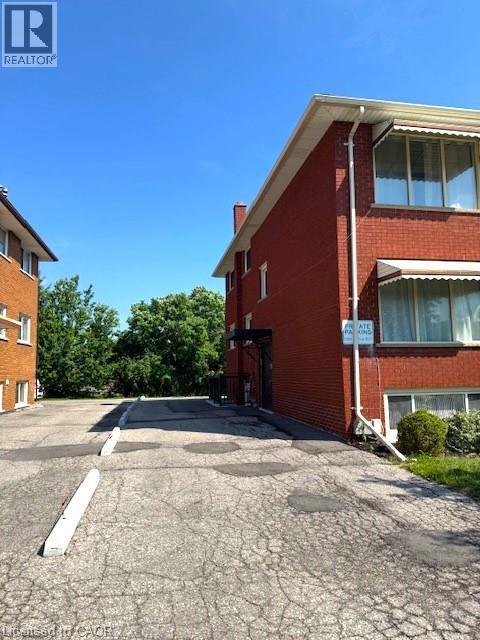 106 Chandler Drive Unit# 1, Kitchener, ON - Outdoor With Exterior