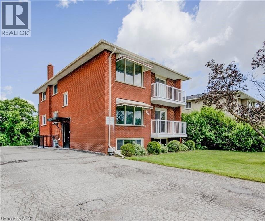 View of building exterior - 106 Chandler Drive Unit# 1, Kitchener, ON - Outdoor