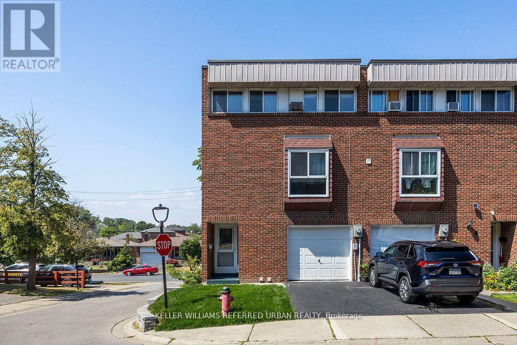 2 Sebastian Cabot Way, Toronto, ON - Outdoor